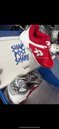 Men's Size M 6.5 (W 7.5) (New)