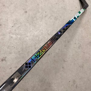 75 Flex P92 True HZRDUS Smoke Senior  Left Handed Pro Stock (New) NHL Zucarello