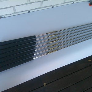 True Temper Dynamic Gold S400 (4i-PW) Iron Shaft Set - .355" - New Grips