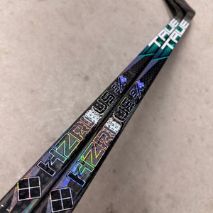 2 Pack 80 Flex P28M HZRDUS Smoke Senior True Left Hand Pro Stock (New) NHL Aquamarine