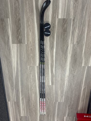 Senior Bauer Vapor Hyperlite Left Hand Hockey Stick P28 102 Flex (New)