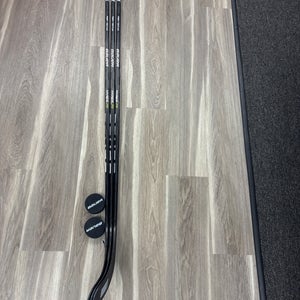 Senior Bauer Vapor Hyperlite Left Hand Hockey Stick P92M 102 Flex (New)