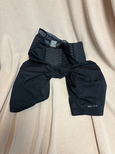 Large Youth Nike Pro Combat girdle (Used)