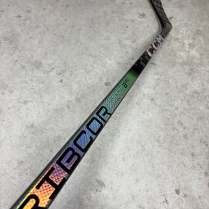 90 Flex P29 Senior CCM RibCor Trigger 8 Pro Left Hand Hockey Stick Pro Stock NHL (New)