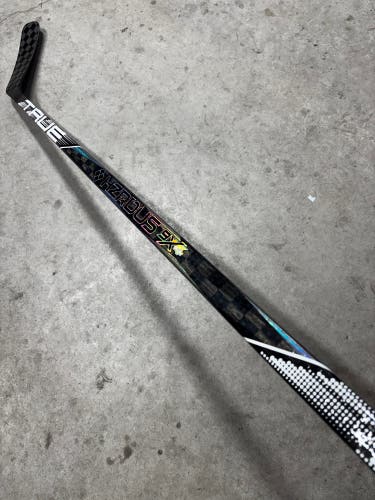 Right Hand 70 Flex Custom P29 Hzrdus Smoke Senior True Pro Stock (New) NHL