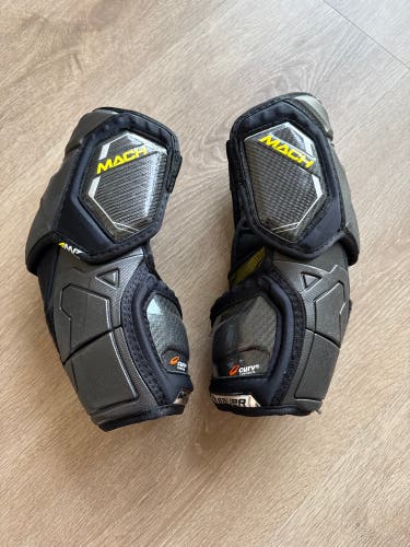 Senior Medium Bauer Supreme Mach Elbow Pads (Used)