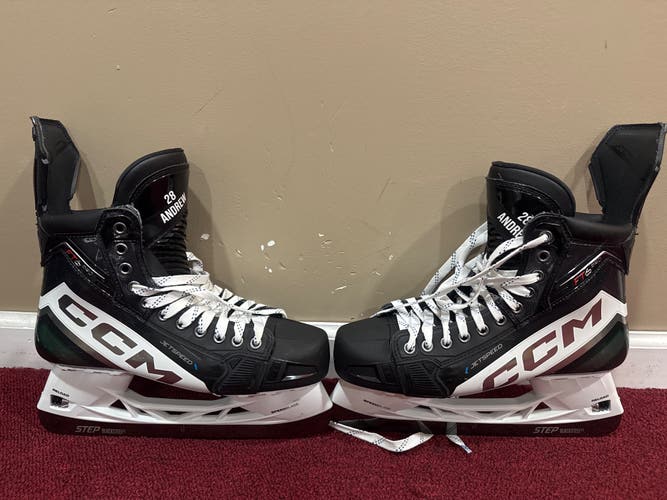 CCM JetSpeed FT6 Pro Hockey Skates Pro Stock 9.5 Item#ND975