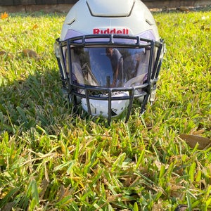 2024 Adult Medium Riddell SpeedFlex Helmet (Used)