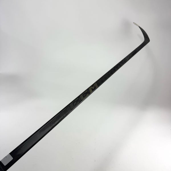 Used Right CCM XF Ghost | 95 Flex P28M | J748