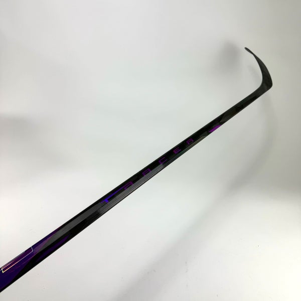 Used Once Right Purple Bauer Nexus Tracer | 77 Flex P28 Curve Grip | J743