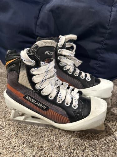 Goalie skates! Bauer Hockey Skates (Used)