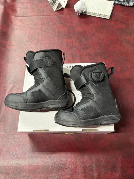 13K (Little Kids) Ride Norris Snowboard Boots (Used)