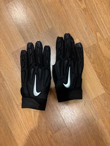 XL Adult Nike Alpha Menace Football Gloves (Used)