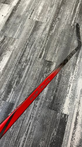 Bauer Custom Vapor Hyperlite 2 Hockey Stick | P92 77" Flex | 65" Inches