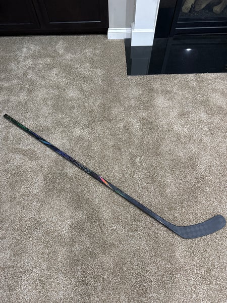 Senior Bauer Nexus Tracer Left Hand Hockey Stick P92M 77 Flex Pro Stock (like New)