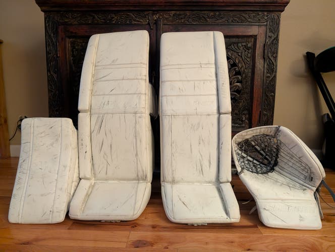 32+2 Warrior Ritual G7 RTL Goalie Full Set (New Photos)