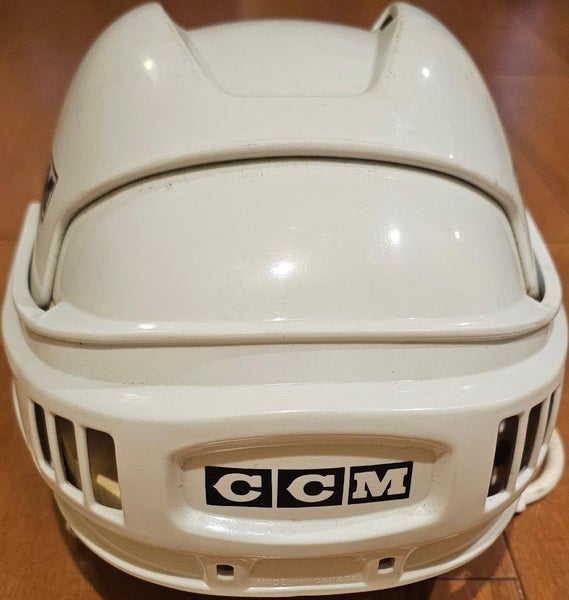 CCM HT2 Hockey Helmet Size Senior Large (Used)
