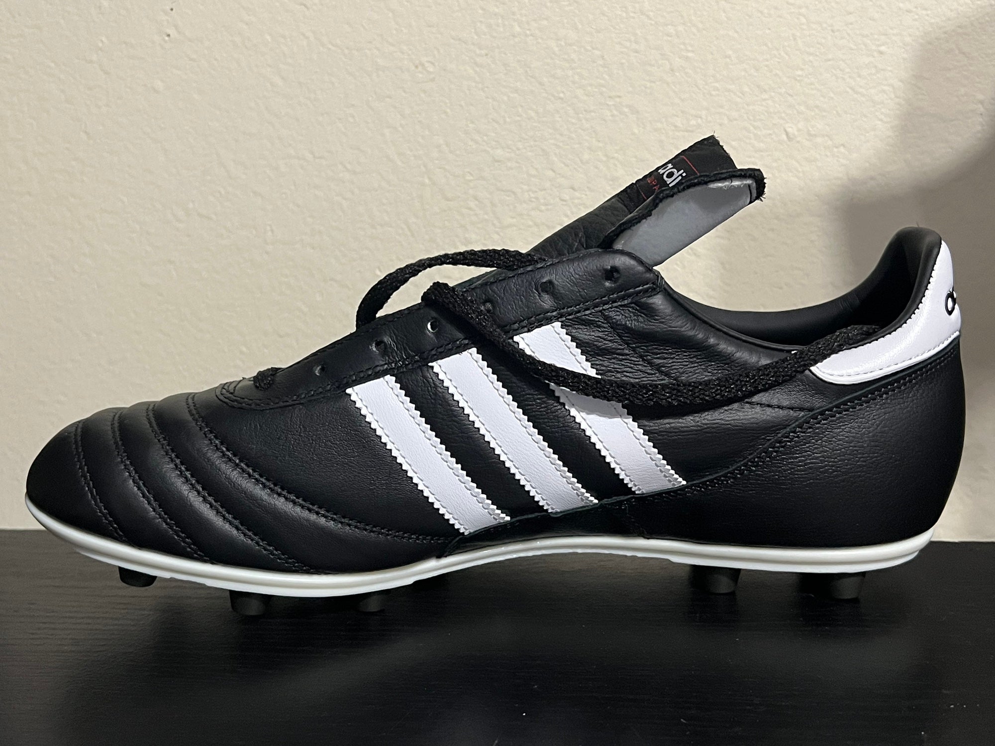 adidas Copa Mundial Leather Soccer Cleats Men display picture 3