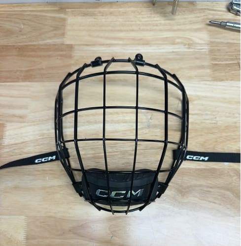 Large CCM Full Cage (Used)