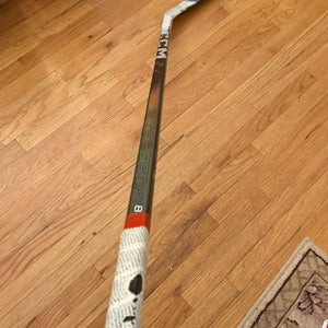 CCM JetSpeed FT8 Pro Right Handed Hockey Stick P28M 65 Flex (used)