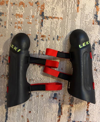 Small Leki Shin Guard (Used)