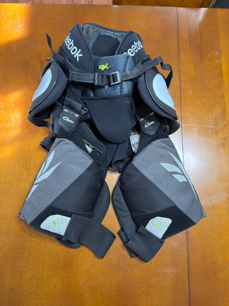 Men's Senior Medium Reebok 9K Hockey Pants Pro Stock (Used)