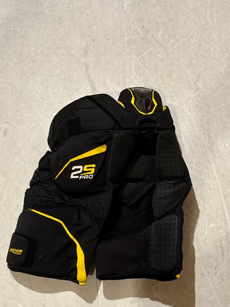 Medium Bauer Supreme 2S Pro Girdle (Used)
