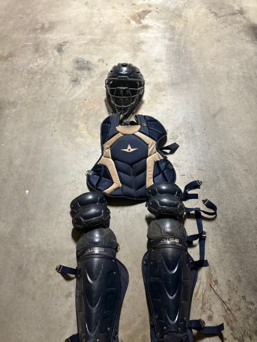 All Star System 7 Catcher's Set (Used)