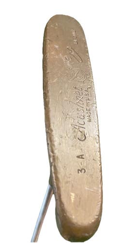 Acushnet Bullseye La Femme 3-A Putter Fluted Steel 32.5 Inches RH Original Grip