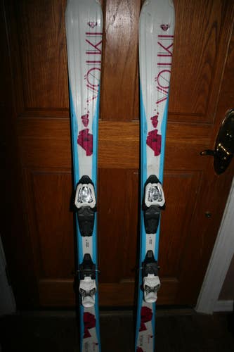Kid's All Mountain 140 cm Volkl Chica Skis with Marker 7.0 Adjustable Bindings