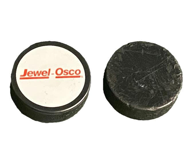 Chicago Blackhawks Official Game Puck Inglasco Made In Slovakia With Extra Puck