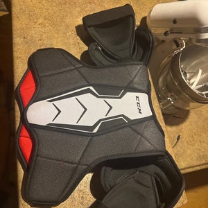 Small Senior CCM JetSpeed FT455 Shoulder Pads (Used)