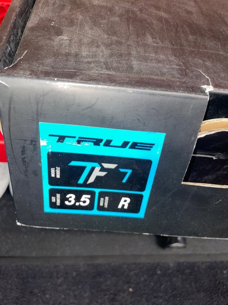 2021 True TF7 Hockey Skates Regular Width Size 3.5 (New)