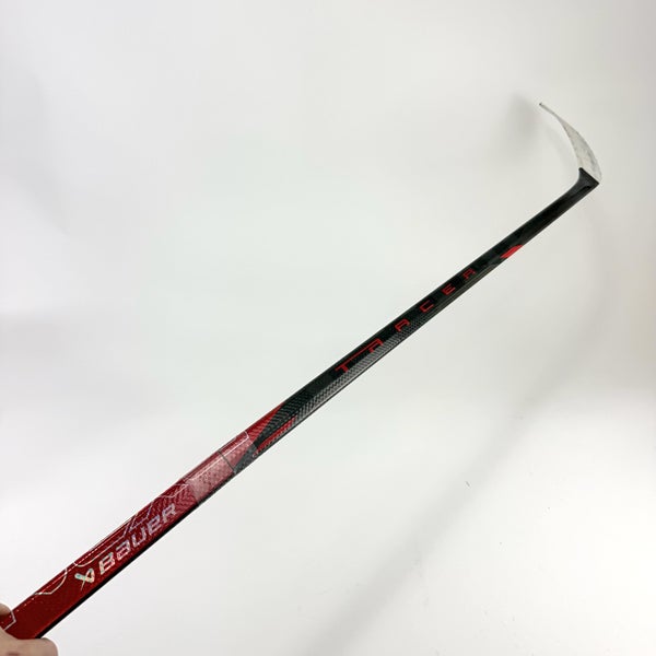 Repaired Right Handed Red Bauer Nexus Tracer | Grip | P92M Curve | 70 Flex | #J946
