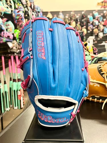 NEW | 2024 Wilson Love The Moment A2000 B2 12" Autism Pitcher Glove | Left Throw | FAST SHIP