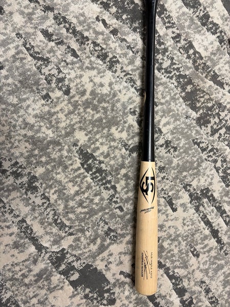 2023 Louisville Slugger MLB Prime BBCOR Certified Bat 29 oz 32" (Used)