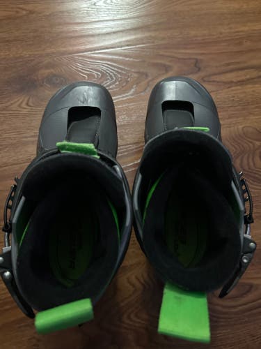 2022 Bauer Konekt HF2 Hockey Goalie Skates Regular Width 8 (Used)