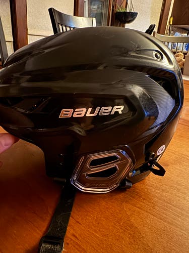 Small/medium Bauer Hyperlite 2 Helmet (Used)