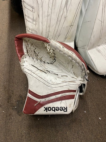 Reebok XLT28 Regular Goalie Glove