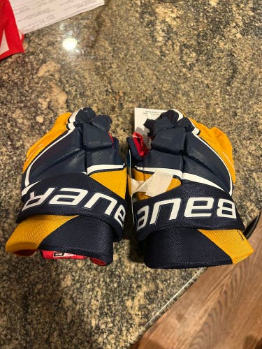 Bauer Vapor 3X Gloves 12" (New)