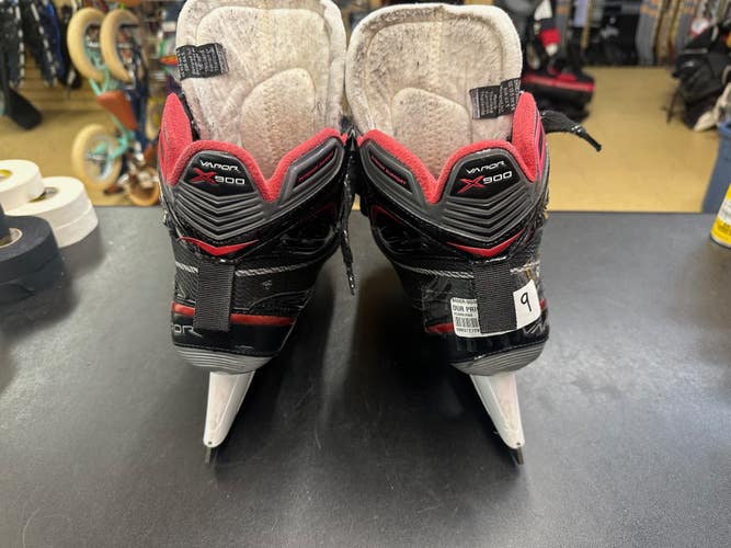 Bauer Vapor X900 Hockey Goalie Skates 9 Used-In excellent condition