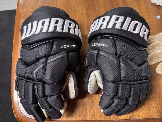 Warrior Covert Pro Gloves 14" Colorado Avalanche  Pro Stock