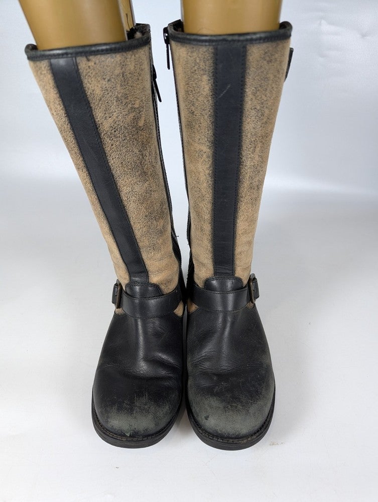 UGG Hartsville Boots Men display picture 1