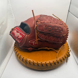 Pitcher's RH Rawlings Heart of the Hide Baseball Glove 12.25" (Used)