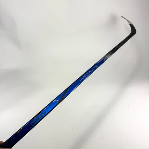Repaired Right Handed Blue Bauer Vapor Hyperlite 2 | Grip | P28 Curve | 77 Flex | #J931
