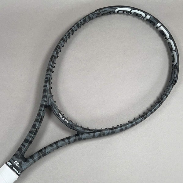 Solinco Blackout 300 V2 Tennis Racket 4 3/8" Grip & 100in Head Size