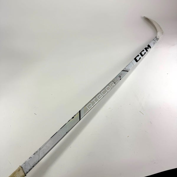 Repaired Right Handed CCM White Trigger 9 Pro | Grip | 80 Flex | P86 Curve | #J907
