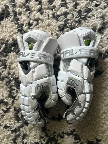 Maverik Max Lacrosse Gloves 13" (Used)