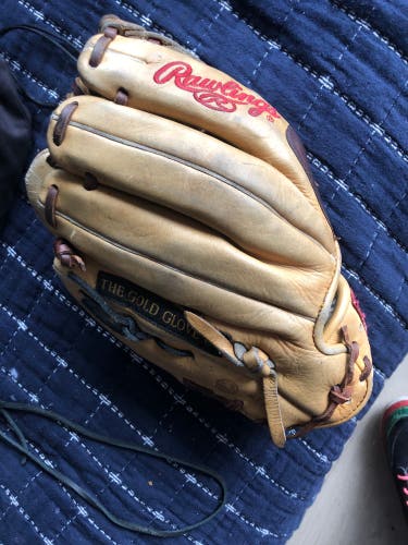 Rawlings Gold Glove RH Baseball Glove 11.5" (Used)