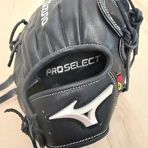 Mizuno Pro Select RH Pitcher/Infielder Baseball Glove 12" (Used)